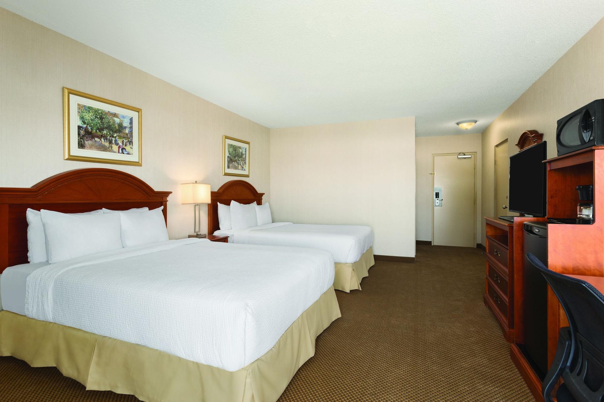 Days Inn By Wyndham לונדון מראה חיצוני תמונה
