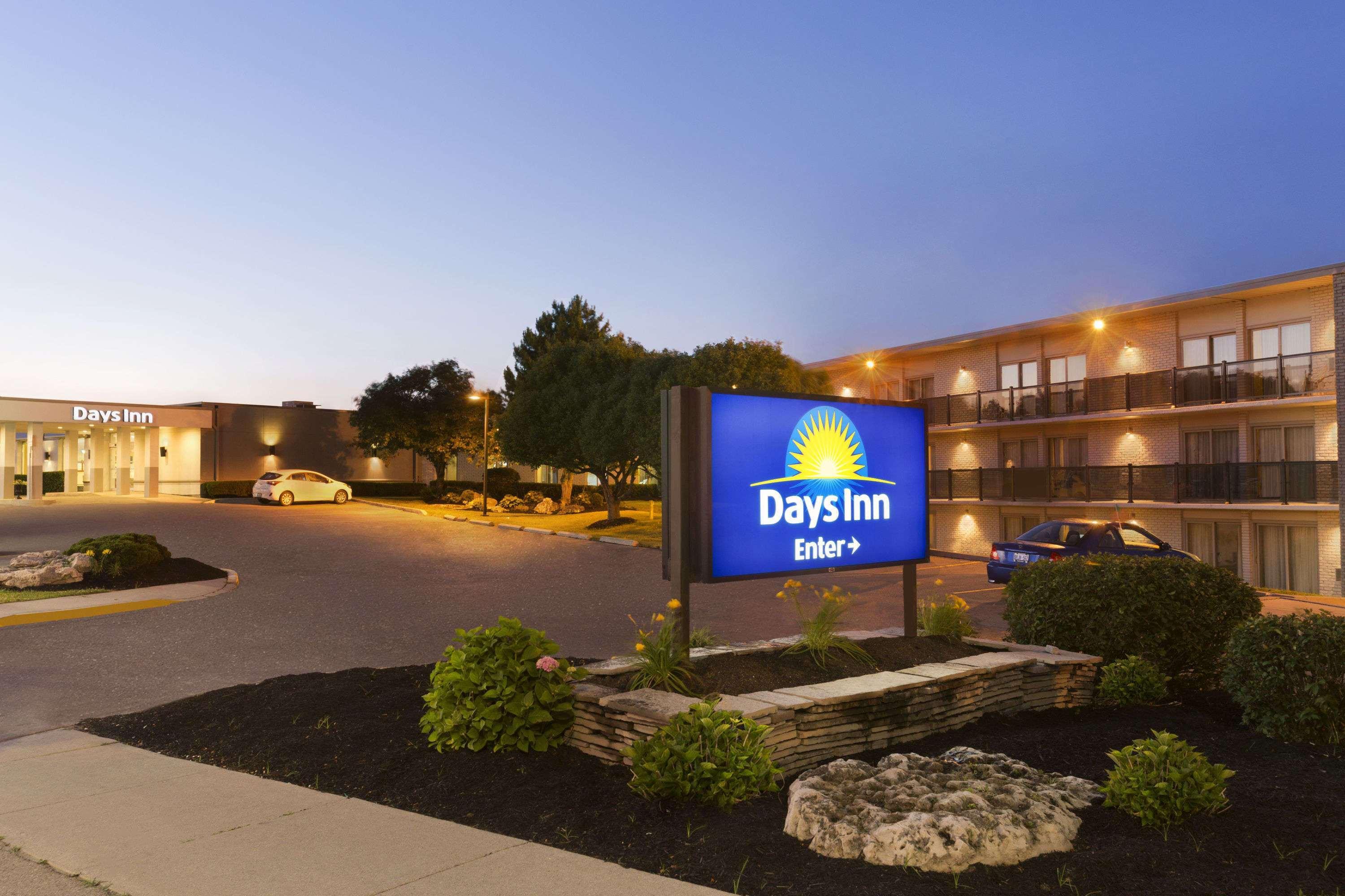 Days Inn By Wyndham לונדון מראה חיצוני תמונה