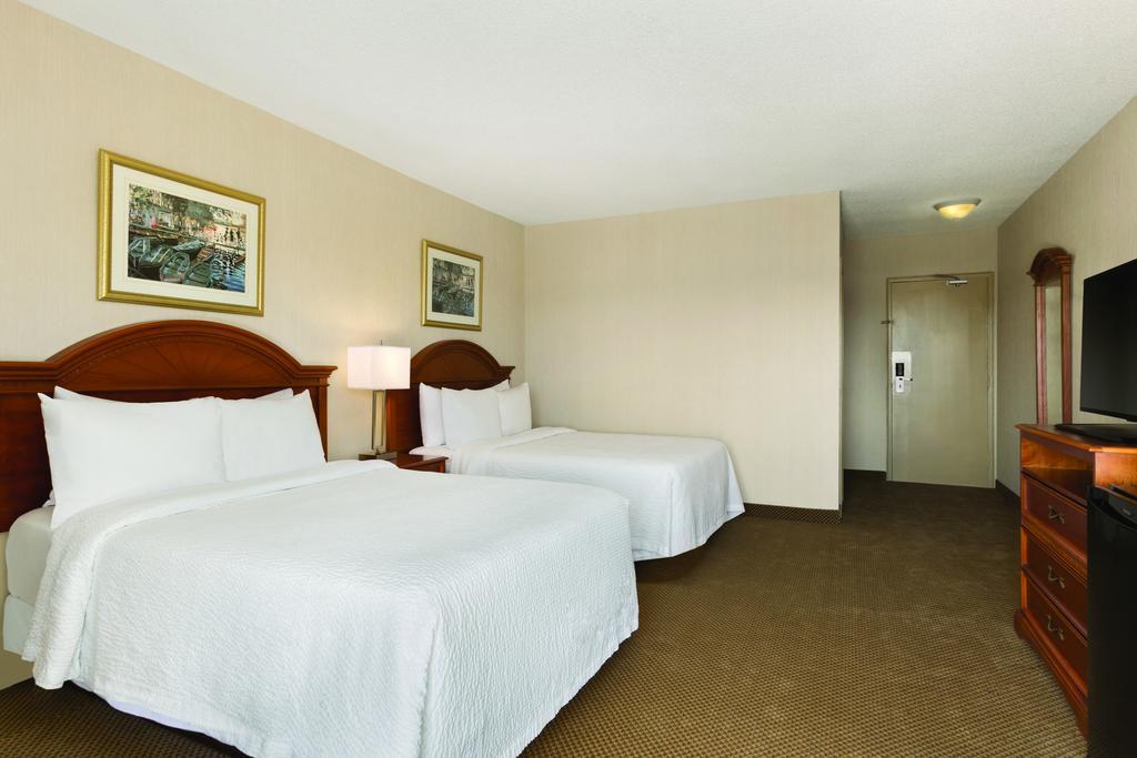 Days Inn By Wyndham לונדון מראה חיצוני תמונה