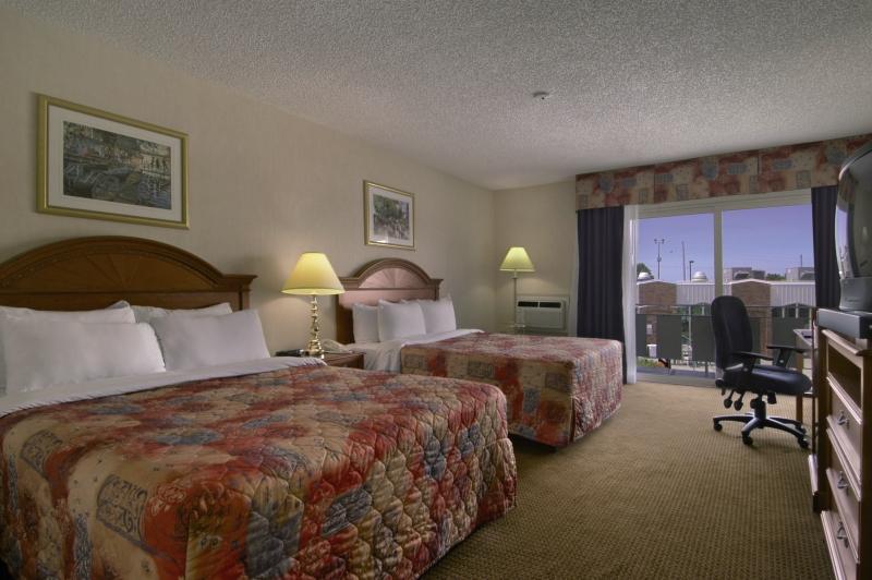 Days Inn By Wyndham לונדון מראה חיצוני תמונה